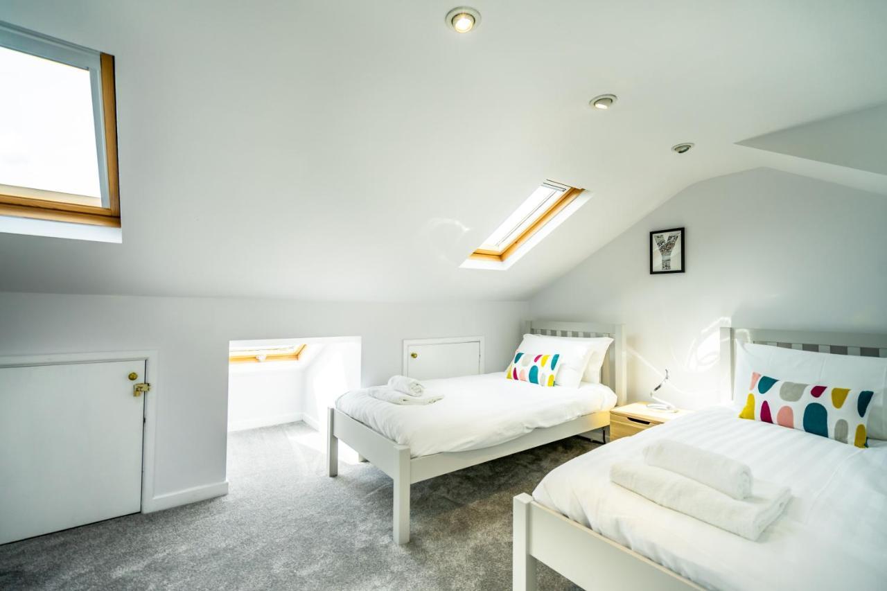 76 Nunnery Lane Villa York Esterno foto