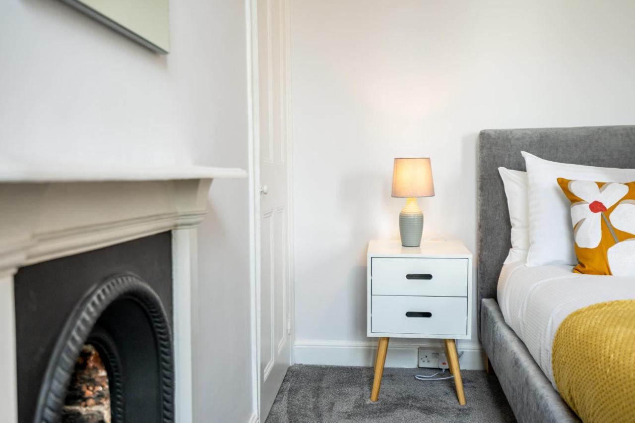 76 Nunnery Lane Villa York Esterno foto